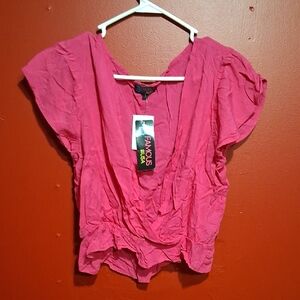 Famous Women's Fuchsia Blouse